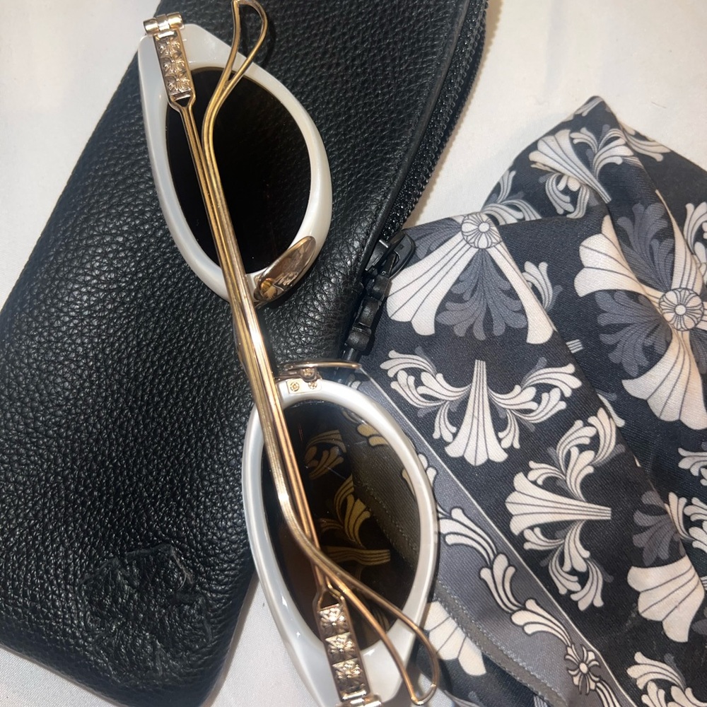 CHROME HEARTS SUNGLASSES